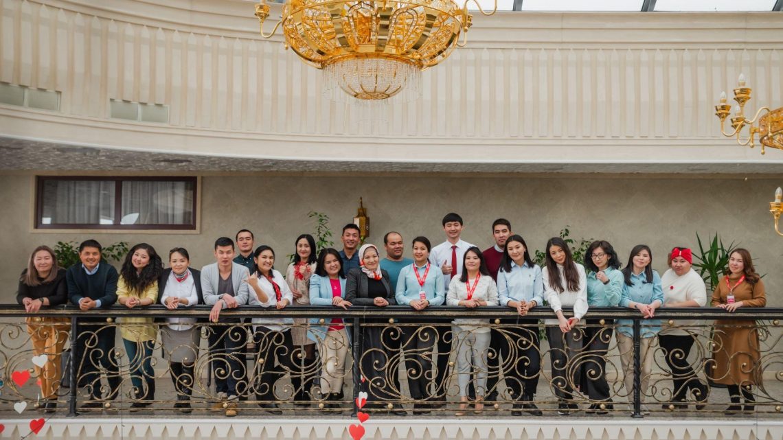 Ош, жаштар, ашар & социалдык биримдик