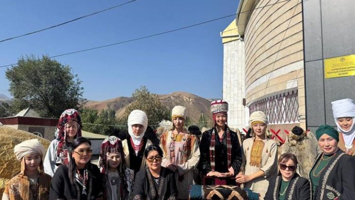 Көп түрдүү #Ош. Муундарды байланыштырып келген кол өнөрчүлүк мурасы