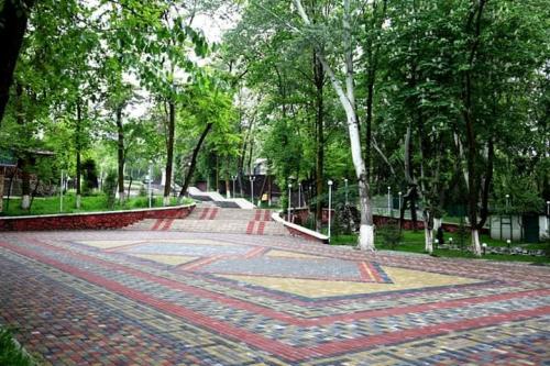 The oldest city park named after Toktogul after the update. Osh, 2019. Photo official.