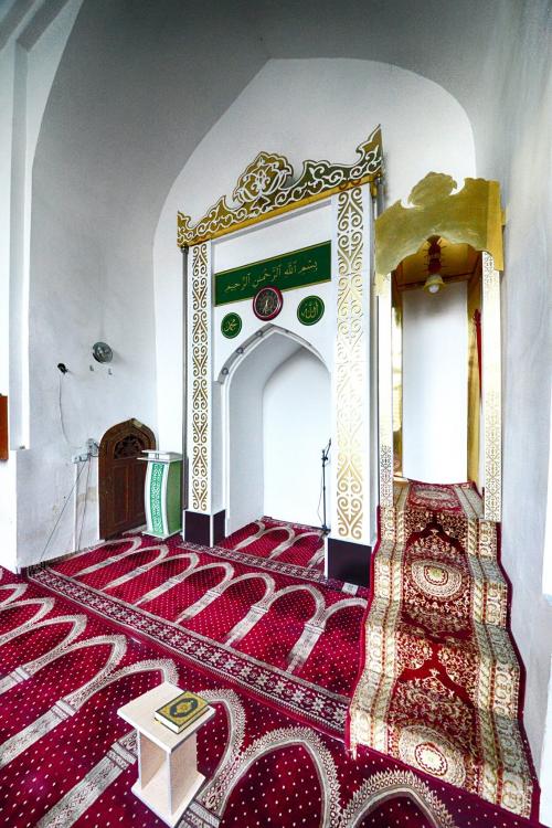 Mosque in Osh, photo Zafer Dincer  